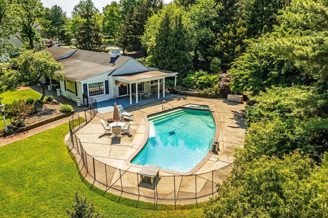 Morgan Hughes Homestead With Game Room And Pool! Лансдейл Екстер'єр фото